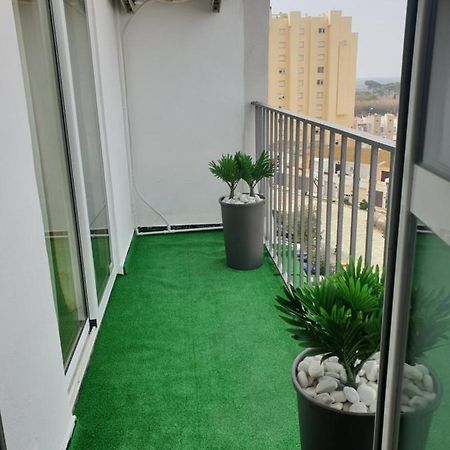 Les Pieds Dans L' Eau Appartamento Empuriabrava Esterno foto